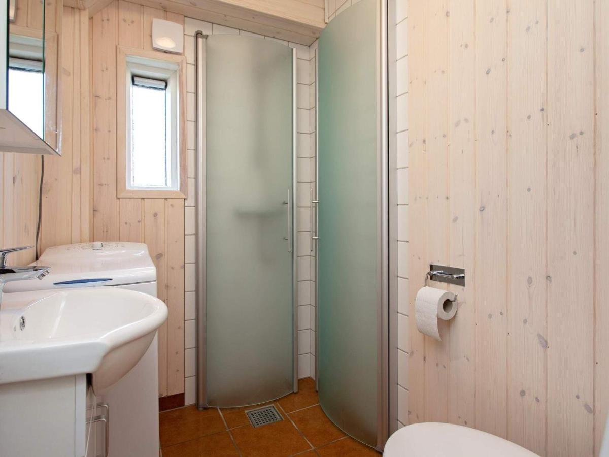 6 Person Holiday Home In Blokhus Εξωτερικό φωτογραφία